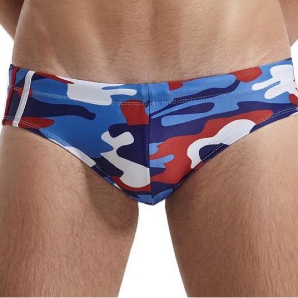 Red White & Blue camouflage Speedo-style men’s swim briefs. Large - Picture 5 of 6
